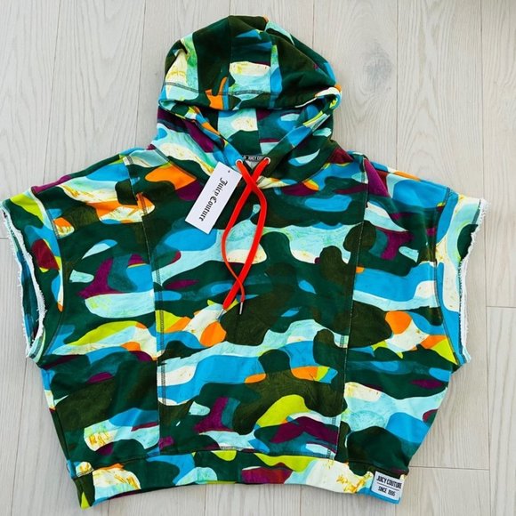 JUICY COUTURE Plus Size Cropped Hoodie Abstract Camo - Picture 2 of 4